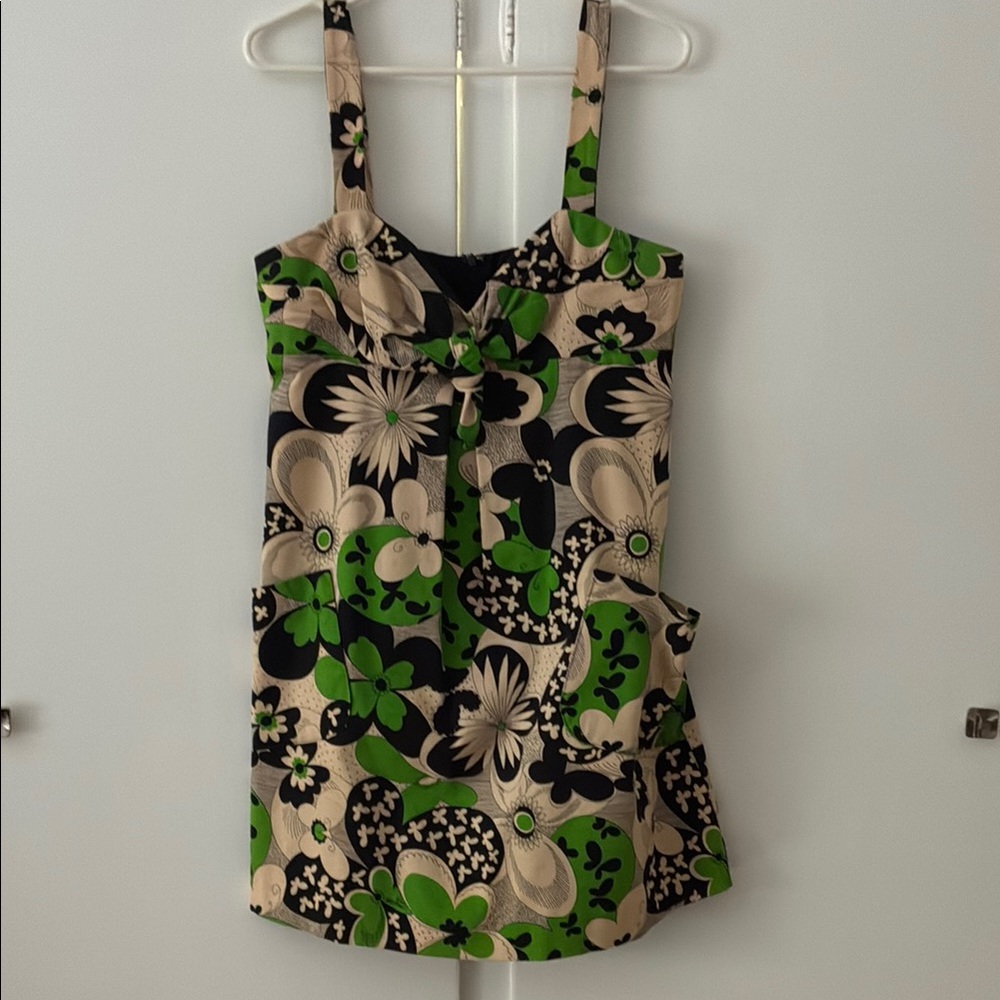 Floral Green and Black Women's Vintage Dress w/ pockets